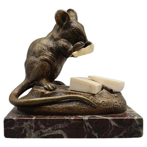 Mouse with Cheese