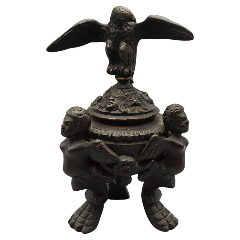 Napoleon III Bronze Inkwell Encrier with Eagle and Winged Cherubs - Jeroen Markies Art Deco