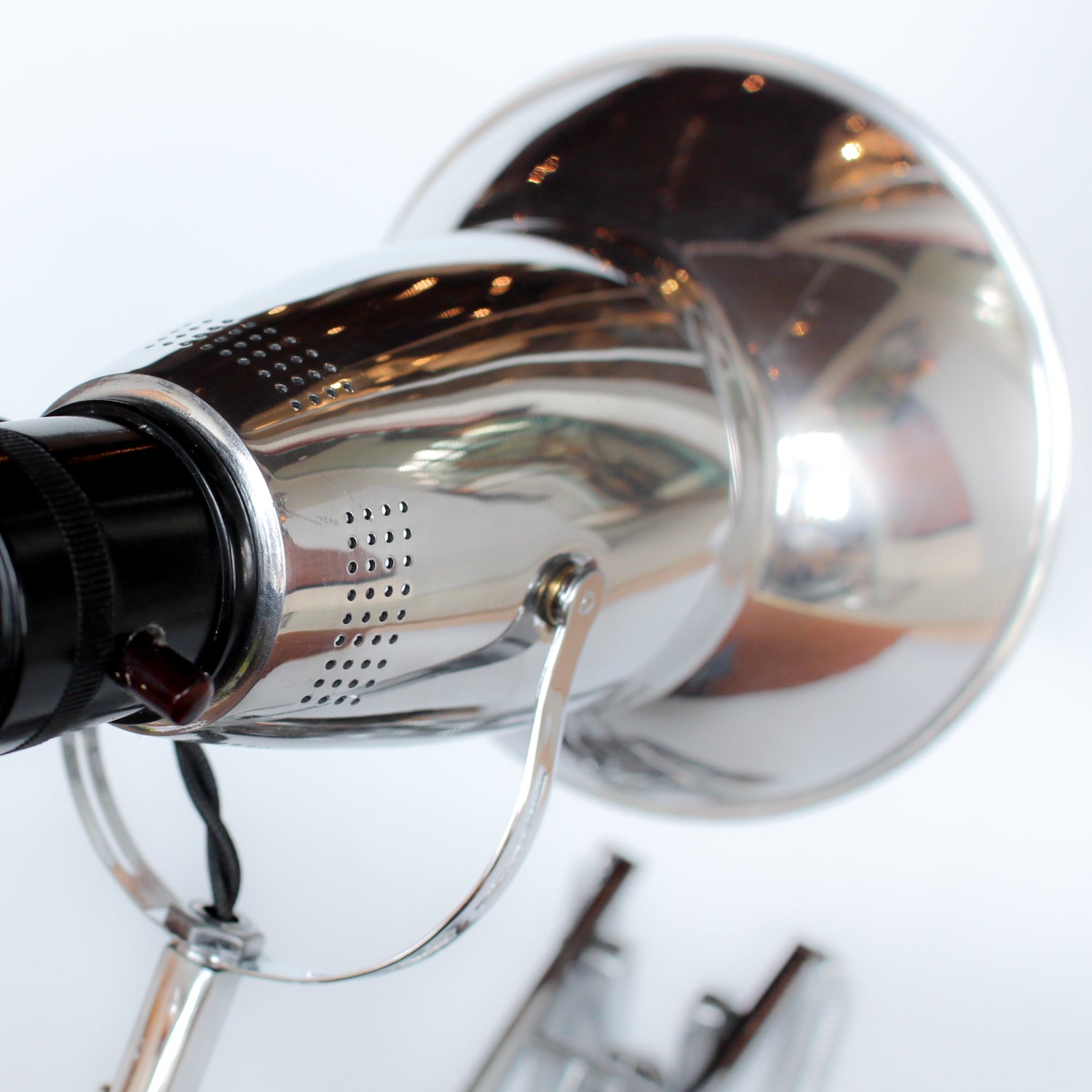 Art Deco three step anglepoise lamp by Herbert Terry & Sons at Jeroen Markies