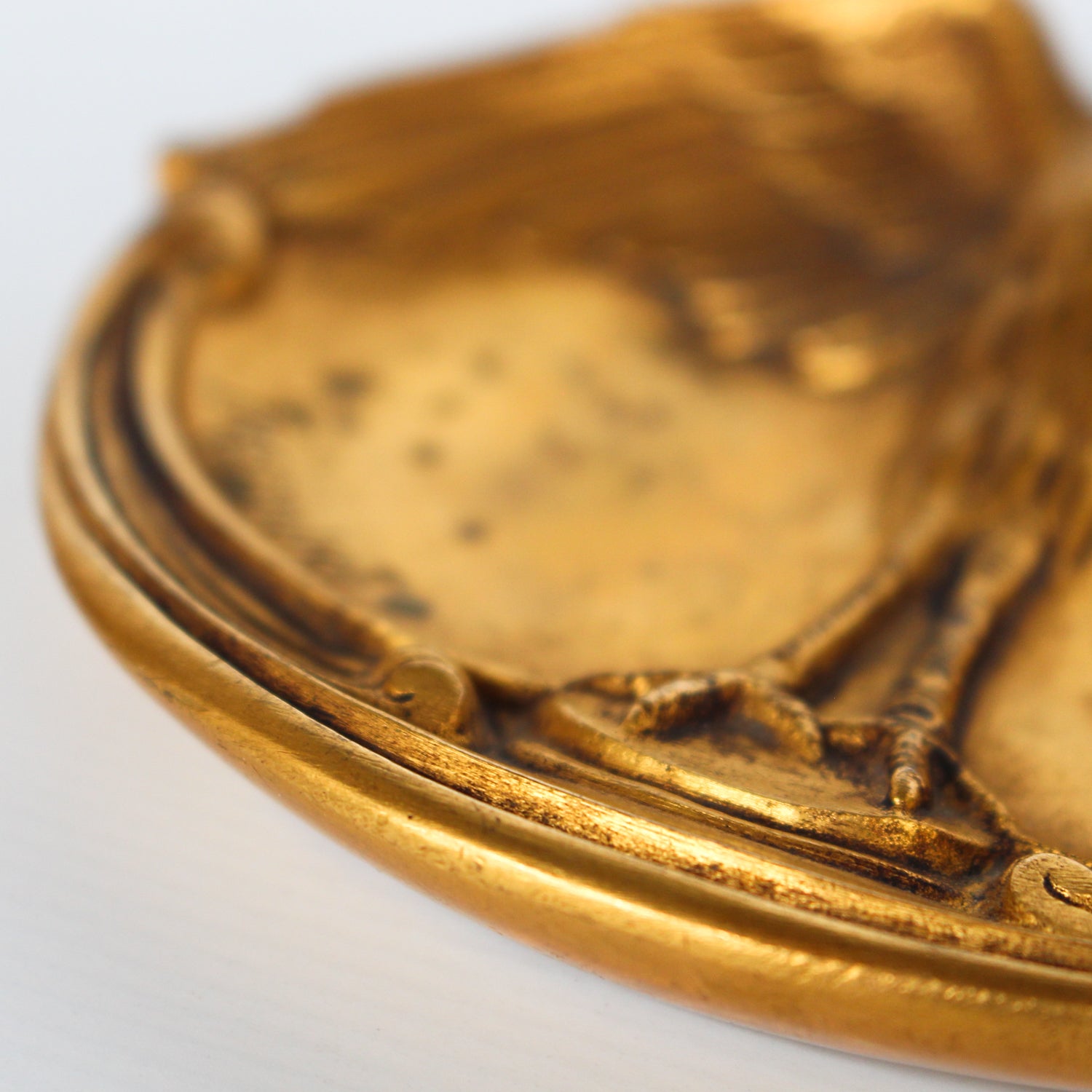 A gilt bronze and onyx in a bird motif, including letter opener and inkwell tray. In fitted presentation case. All signed, "Frecourt". Maurice Frecourt (French 1890) at Jeroen Markies