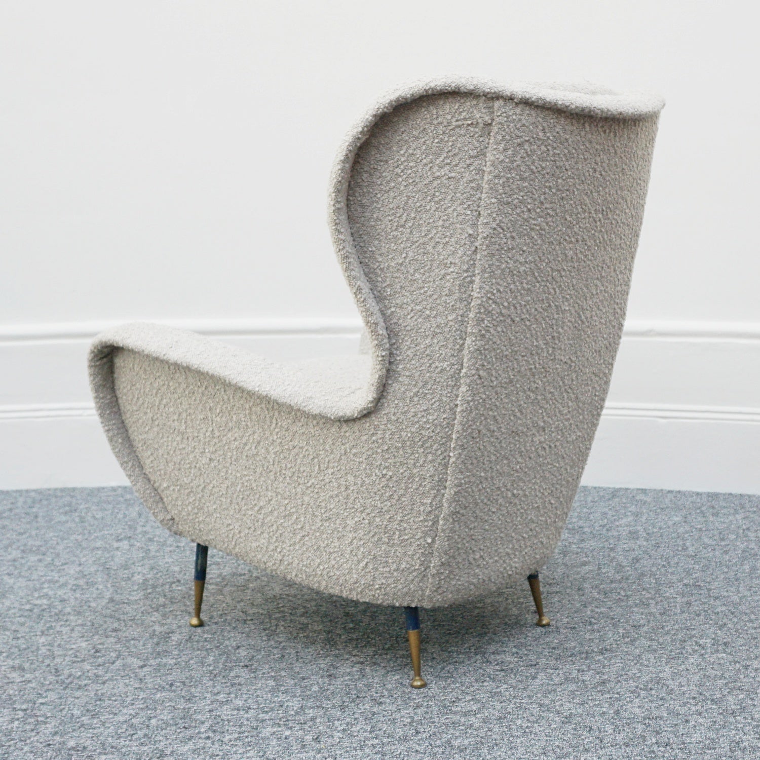 Vintage Italian Mid-Century Modern Lounge Chairs Re-Upholstered in grey Bouclé Circa 1950 - Jeroen Markies Art Deco