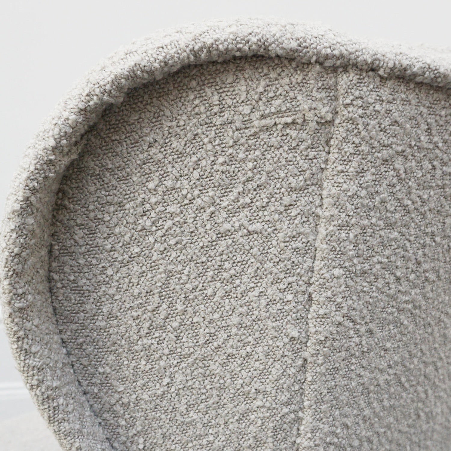 Vintage Italian Mid-Century Modern Lounge Chairs Re-Upholstered in grey Bouclé Circa 1950 - Jeroen Markies Art Deco