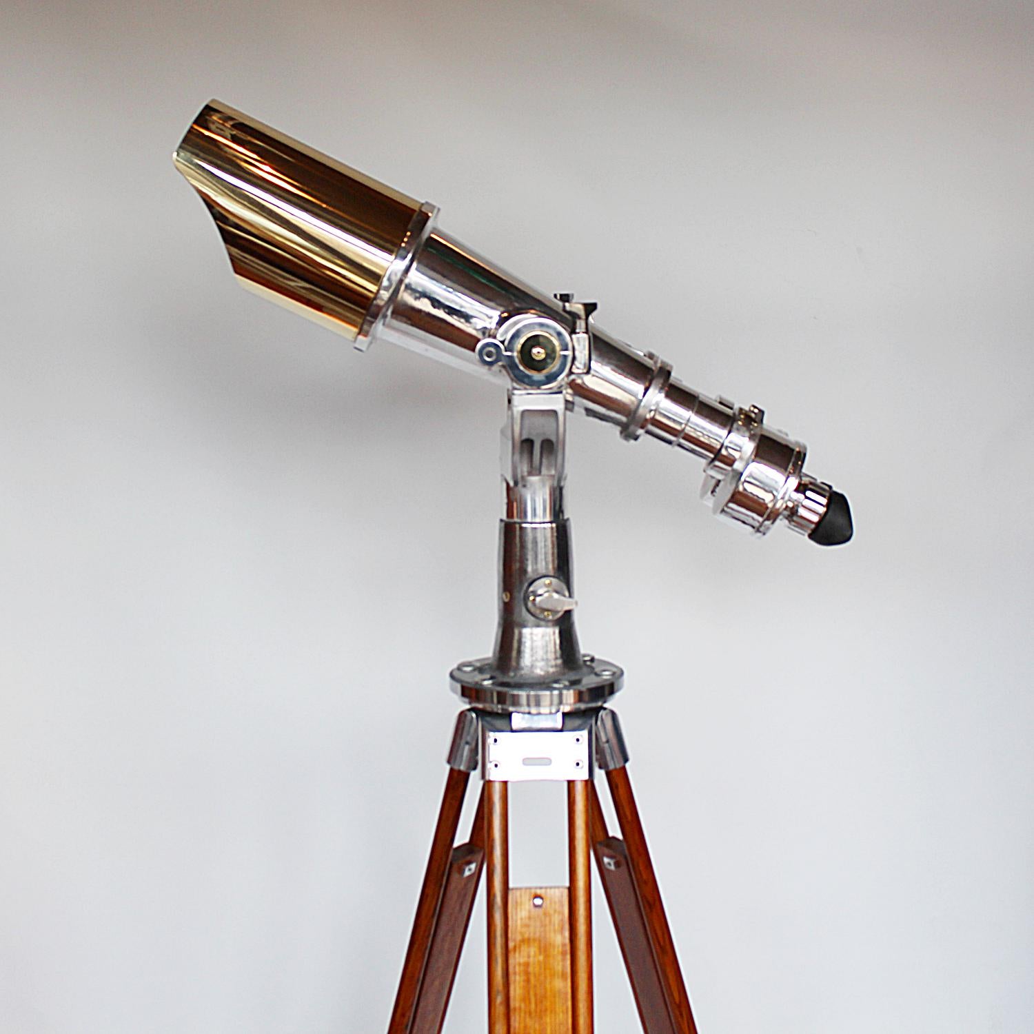 Art Deco Nikon binoculars 20x120 on wooden stand at Jeroen Markies