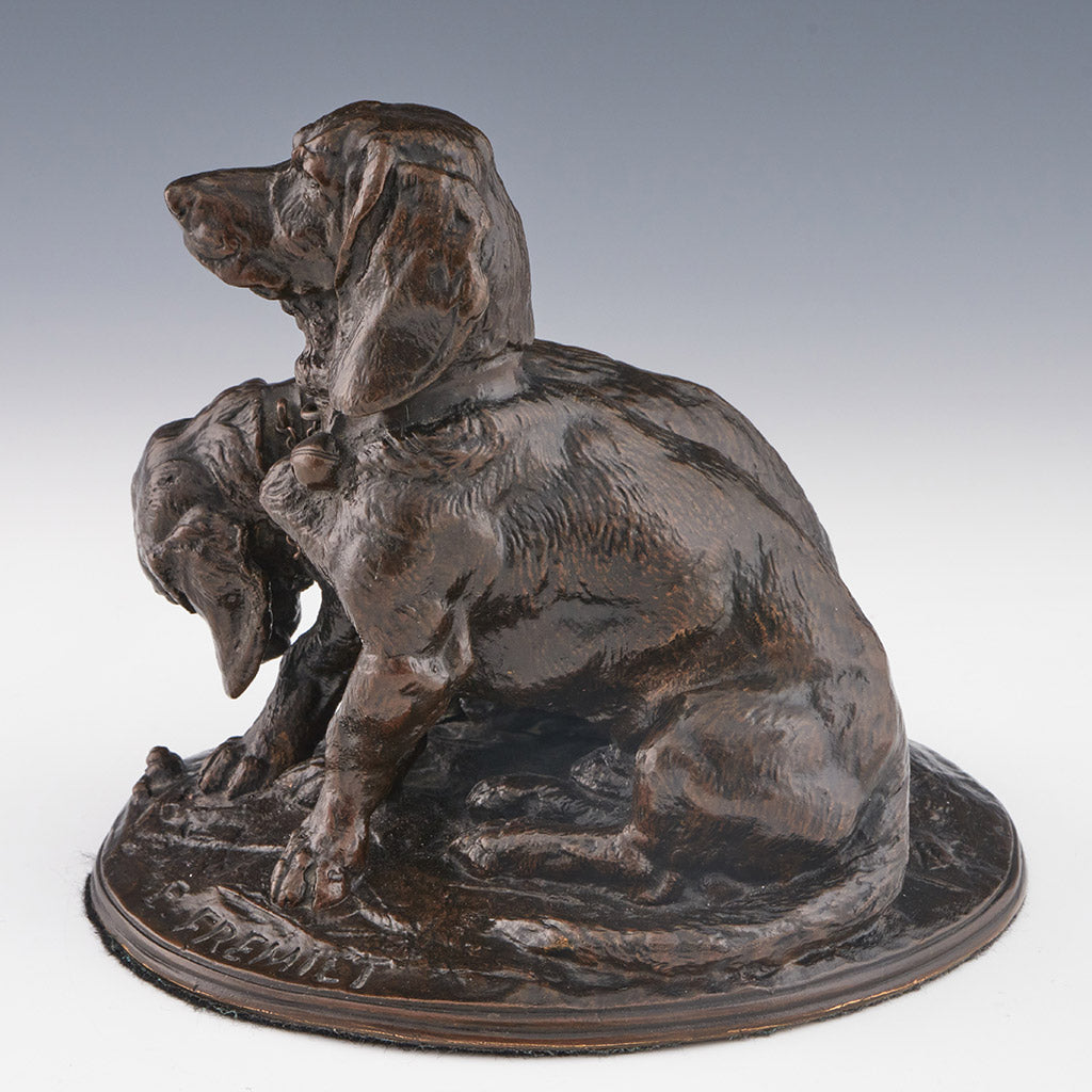 Emmanuel Fremiet Original Bronze Sculpture of Two Basset Hounds - Jeroen Markies Art Deco