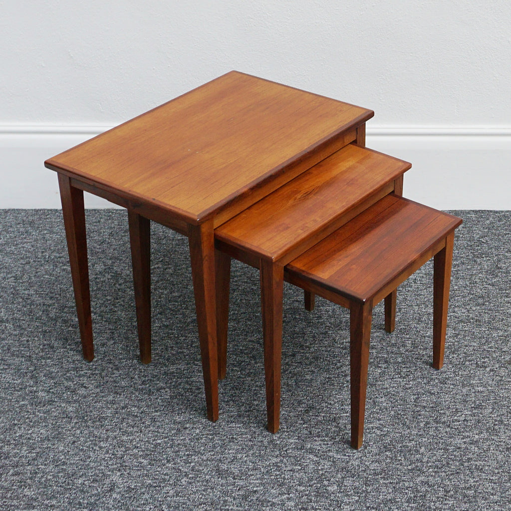 Set of Mid-Century Modern Rosewood Nest of tables Danish Circa 1960 - Jeroen Markies Art Deco