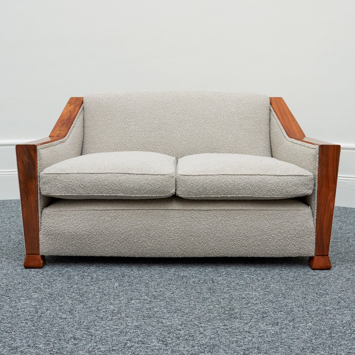 Art Deco Club Sofa Walnut and Bouclé - Jeroen Markies Art Deco Lounge Sofa Vintage Original 