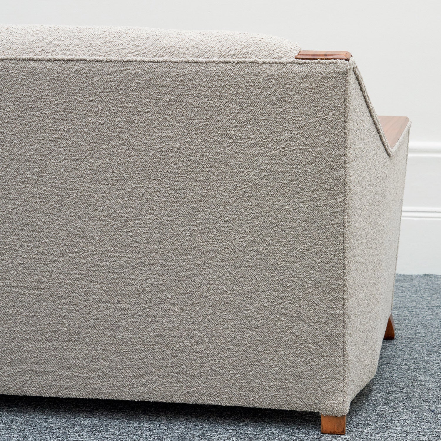 Art Deco Club Sofa Walnut and Bouclé - Jeroen Markies Art Deco Lounge Sofa Vintage Original 