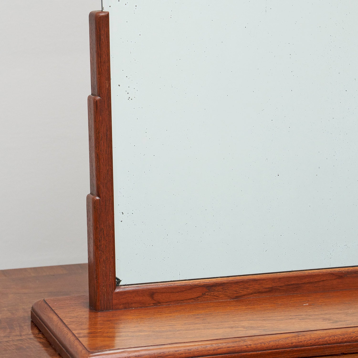 Art Deco Dressing Mirror by Betty Joel Circa 1930 English - Jeroen Markies Art Deco 