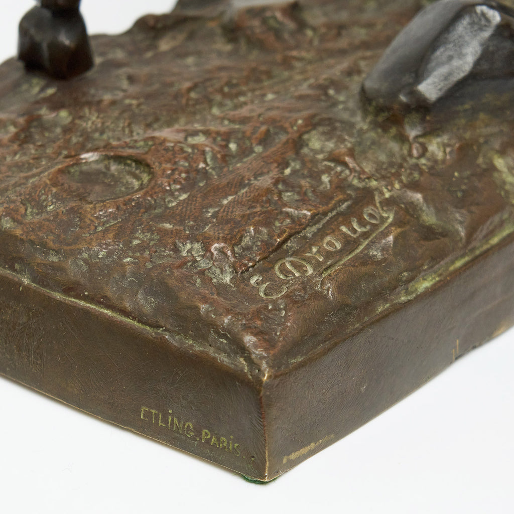 Native American Warrior on Horseback by Édouard Drouot - Jeroen Markies Art Deco