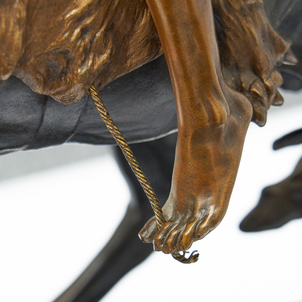 Native American Warrior on Horseback by Édouard Drouot - Jeroen Markies Art Deco