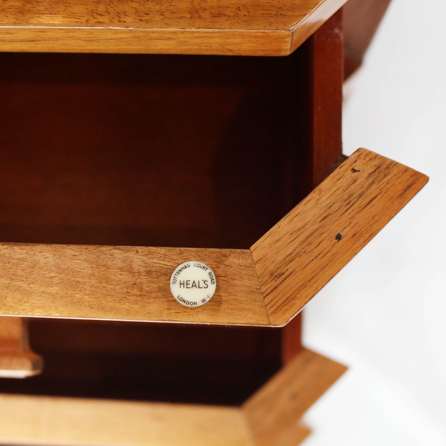 Art Deco Chest of Drawers