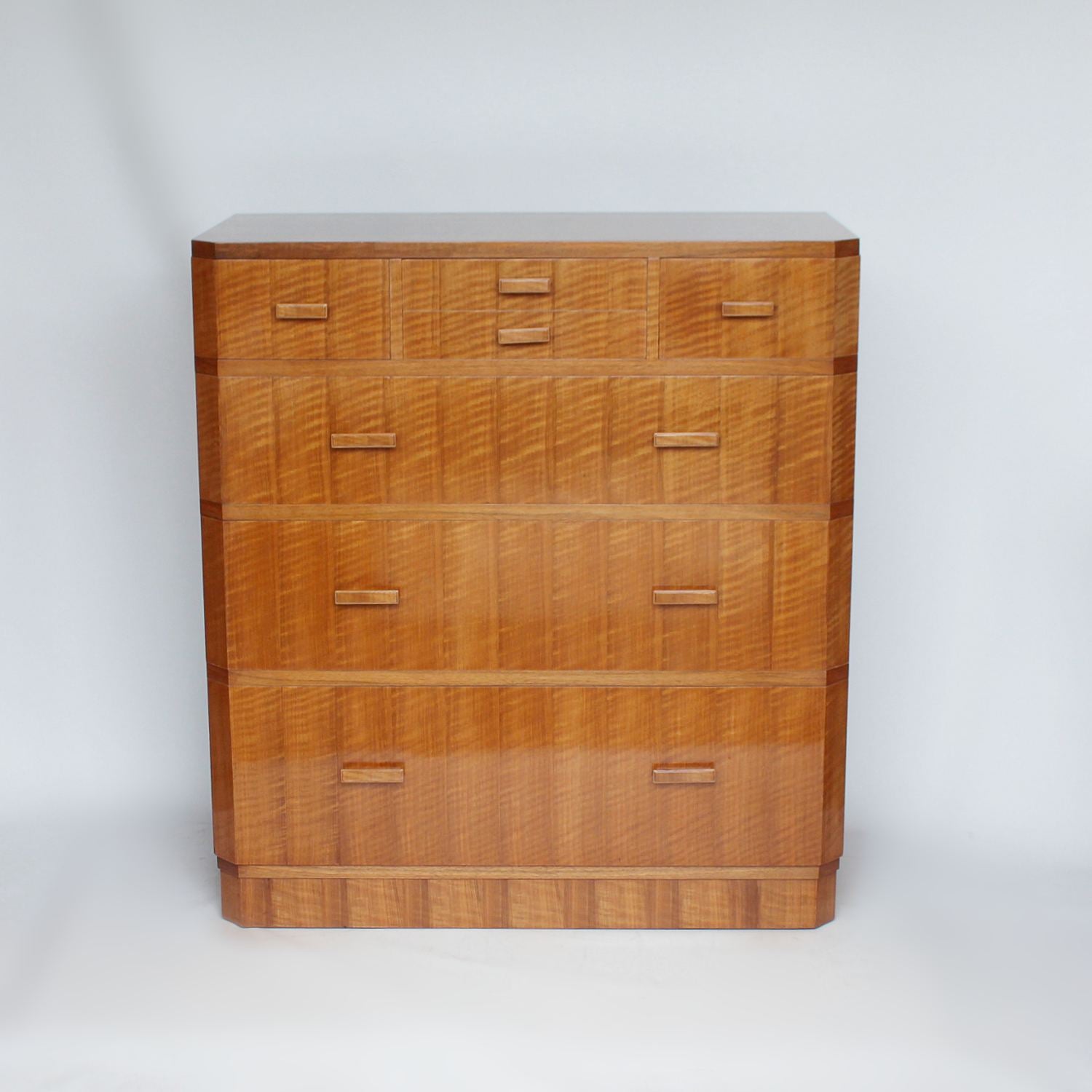 Art Deco Chest of Drawers