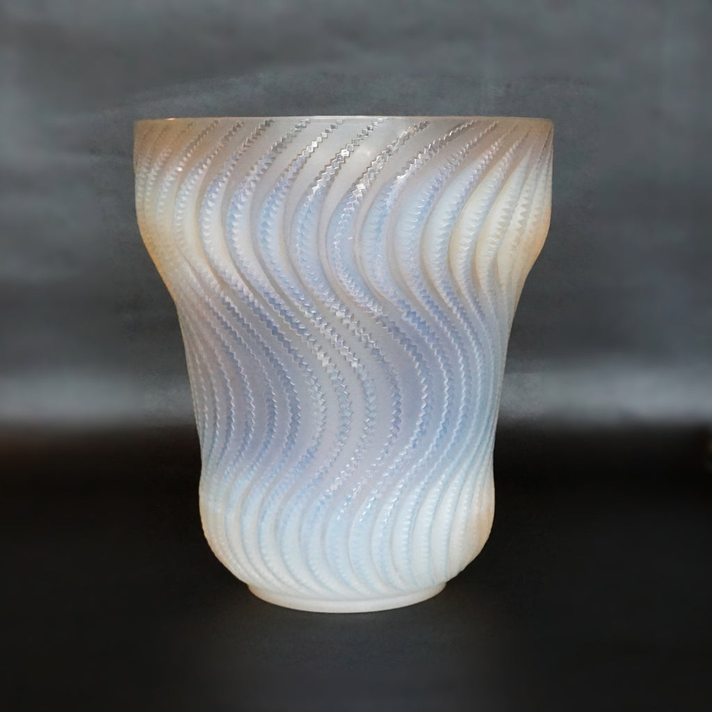 Actinia Glass Vase by René Lalique Glass - Jeroen Markies Art Deco 