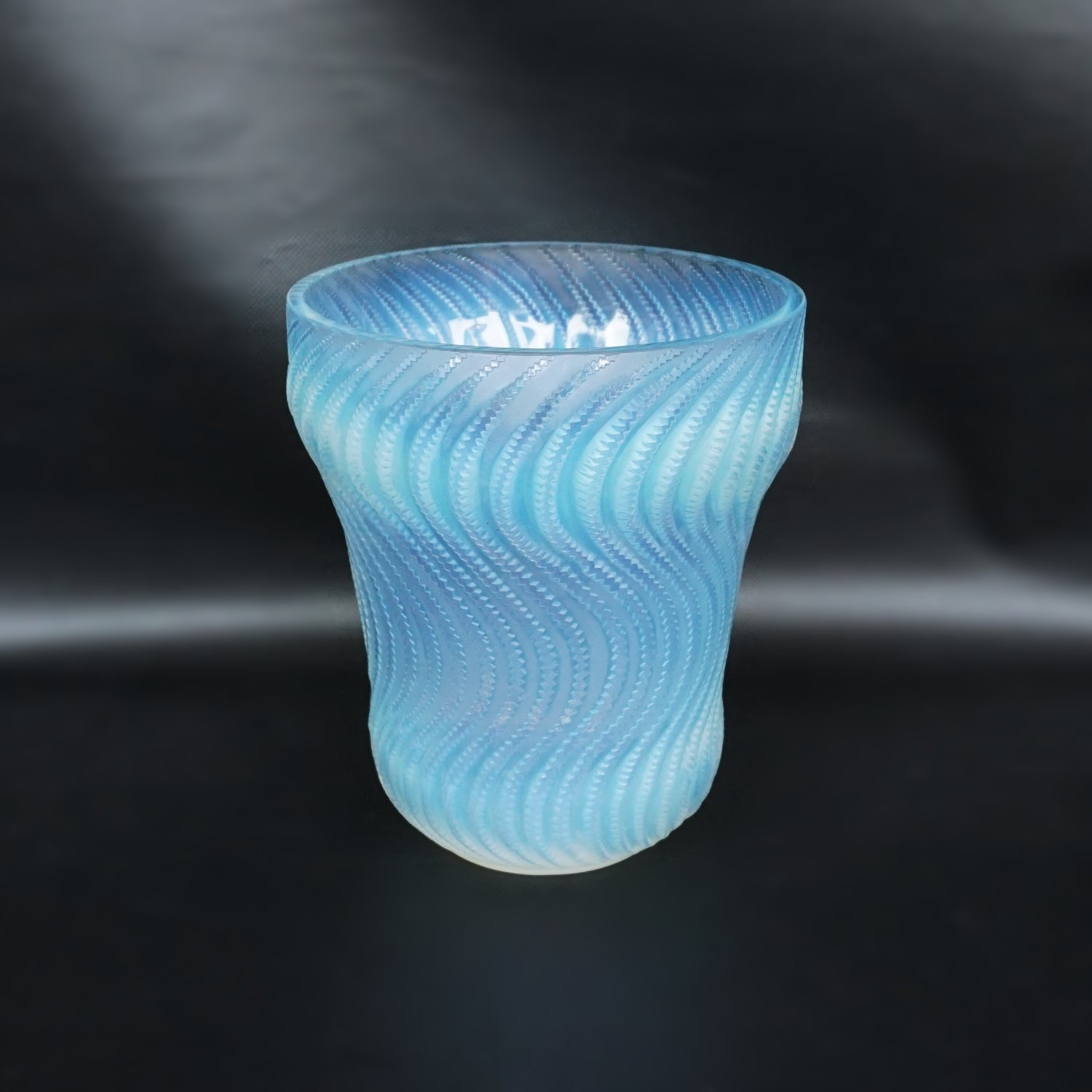 Lalique Glass Vase 'Actinia' - René Lalique Glass - Jeroen Markies Art Deco