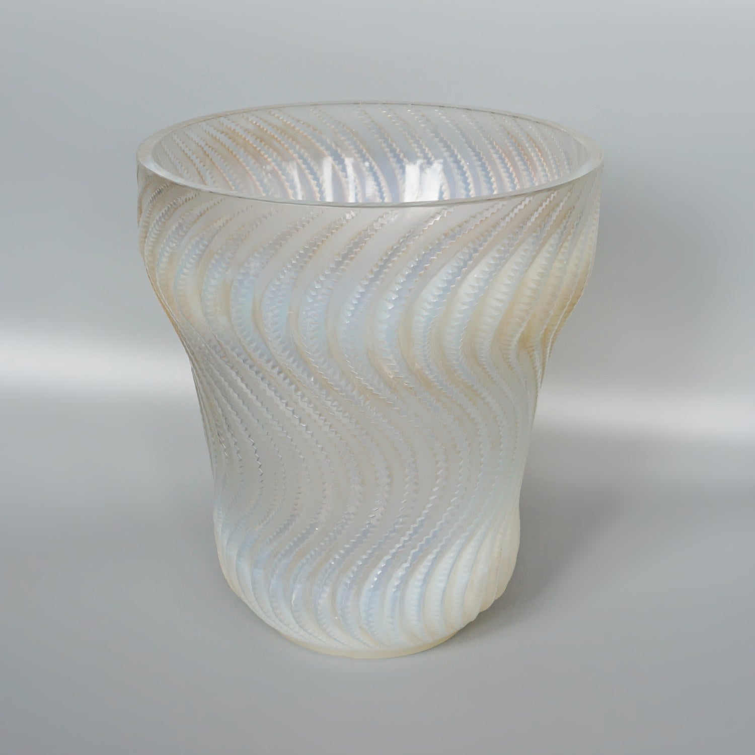 Actinia Glass Vase by René Lalique Glass - Jeroen Markies Art Deco 