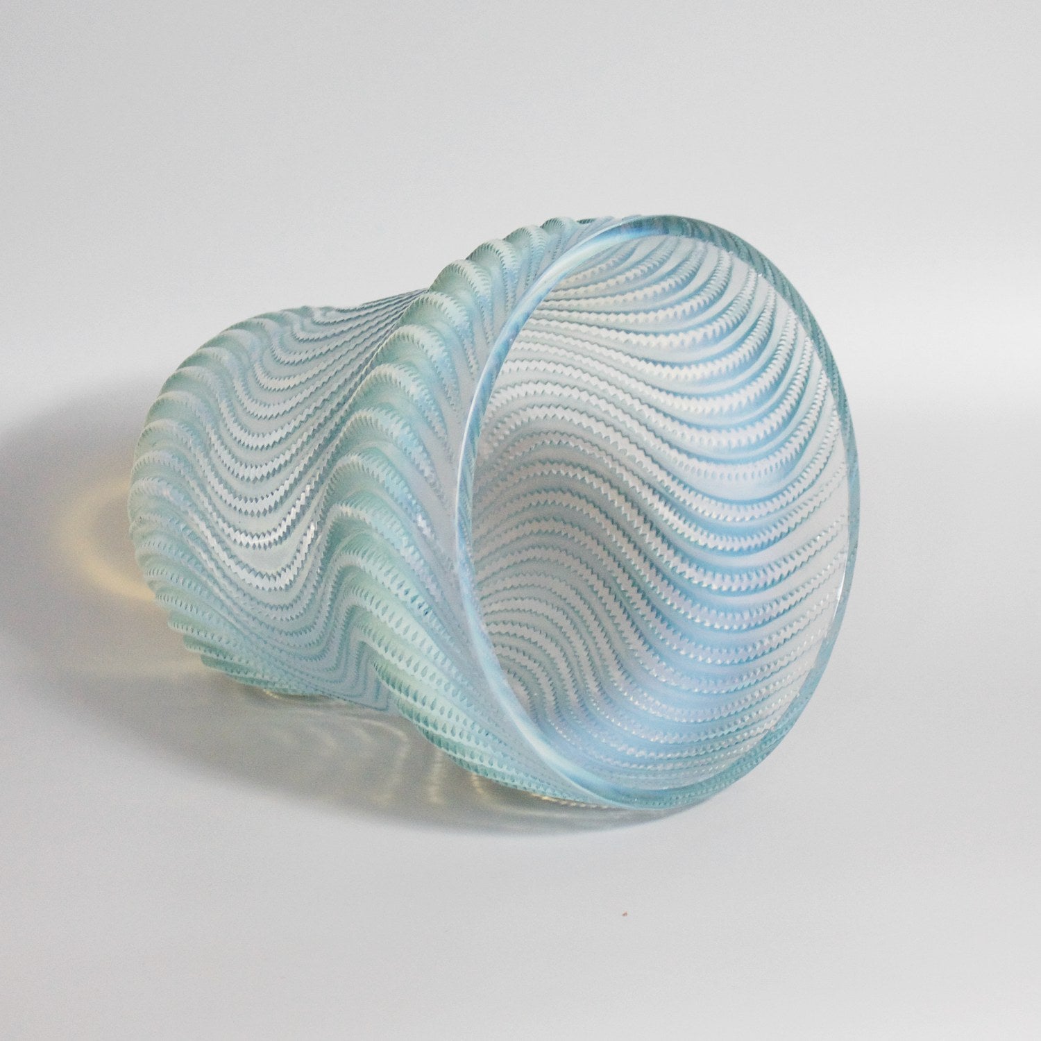 René Lalique "Actinia' Opalescent Art Deco Glass Vase - René Lalique Glass -  Jeroen Markies Art Deco