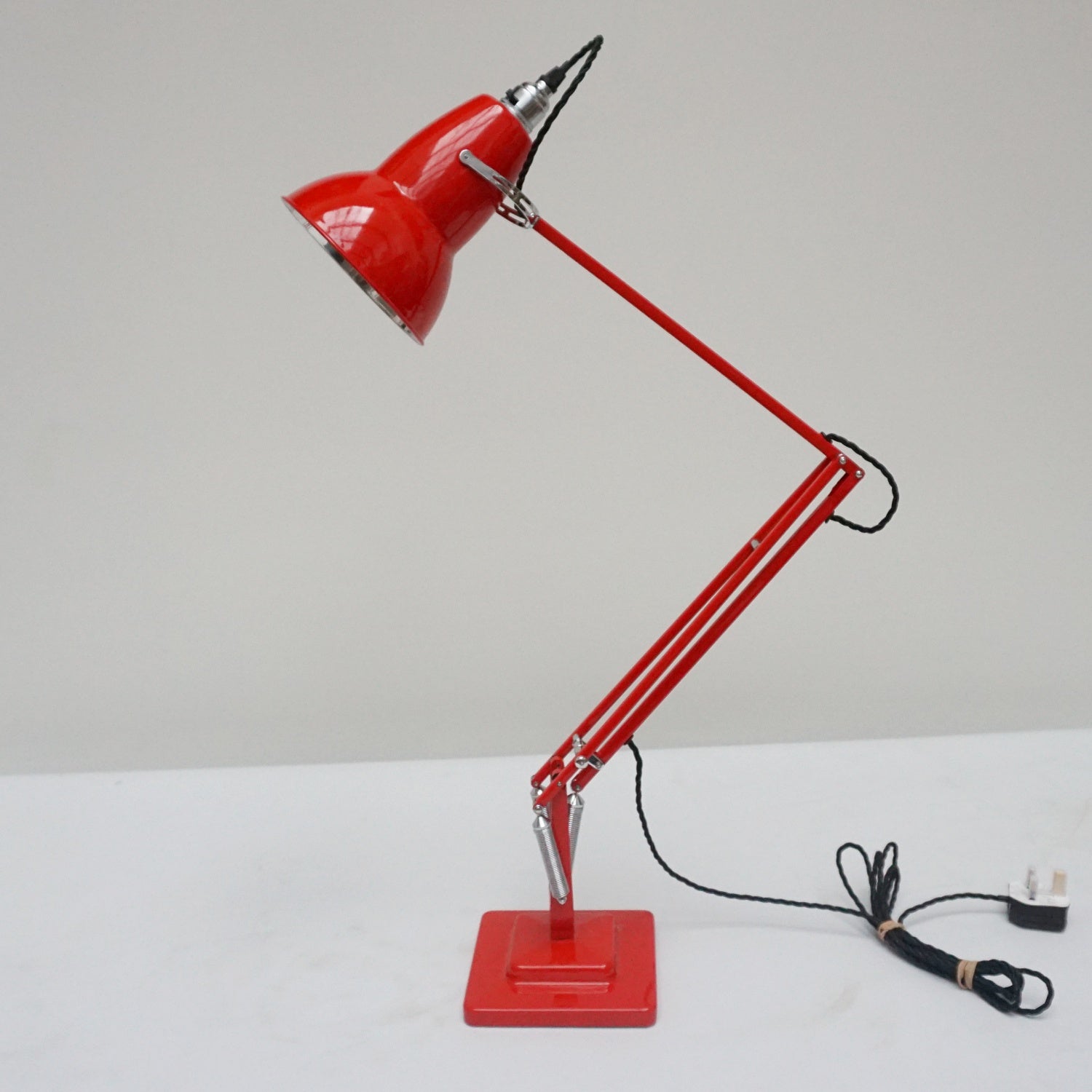 Herbert Terry & Sons Red Painted Anglepoise Desk Lamp - Jeroen Markies Art Deco