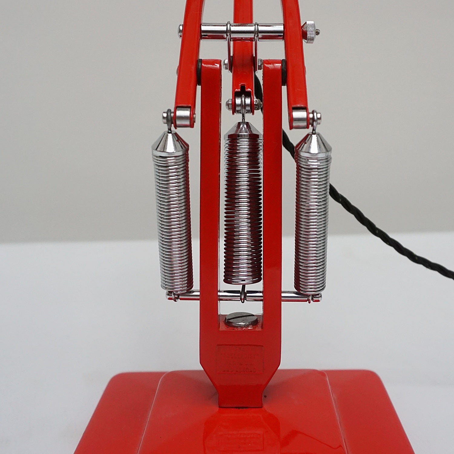Herbert Terry & Sons Red Painted Anglepoise Desk Lamp - Jeroen Markies Art Deco