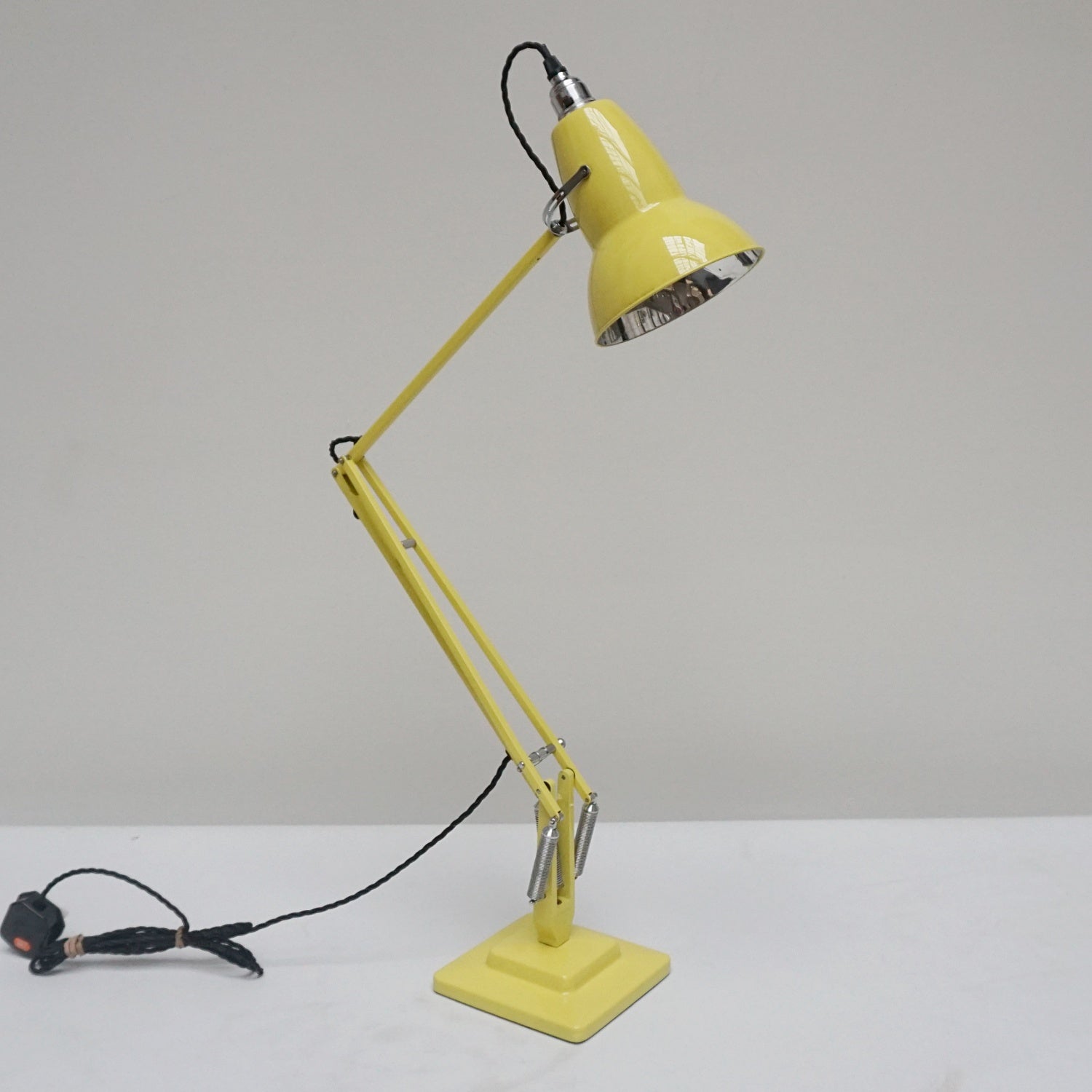 Repainted Yellow 1950's Herbert Terry & Sons Anglepoise Desk Lamp - Jeroen Markies Art Deco
