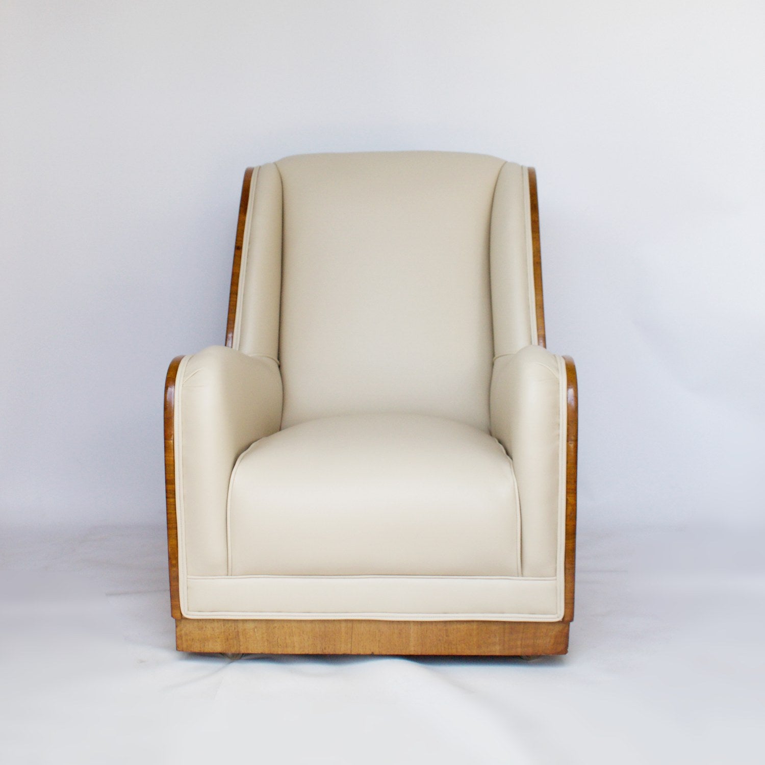 A French Art Deco Streamlined Lounge Chair Jeroen Markies Art Deco
