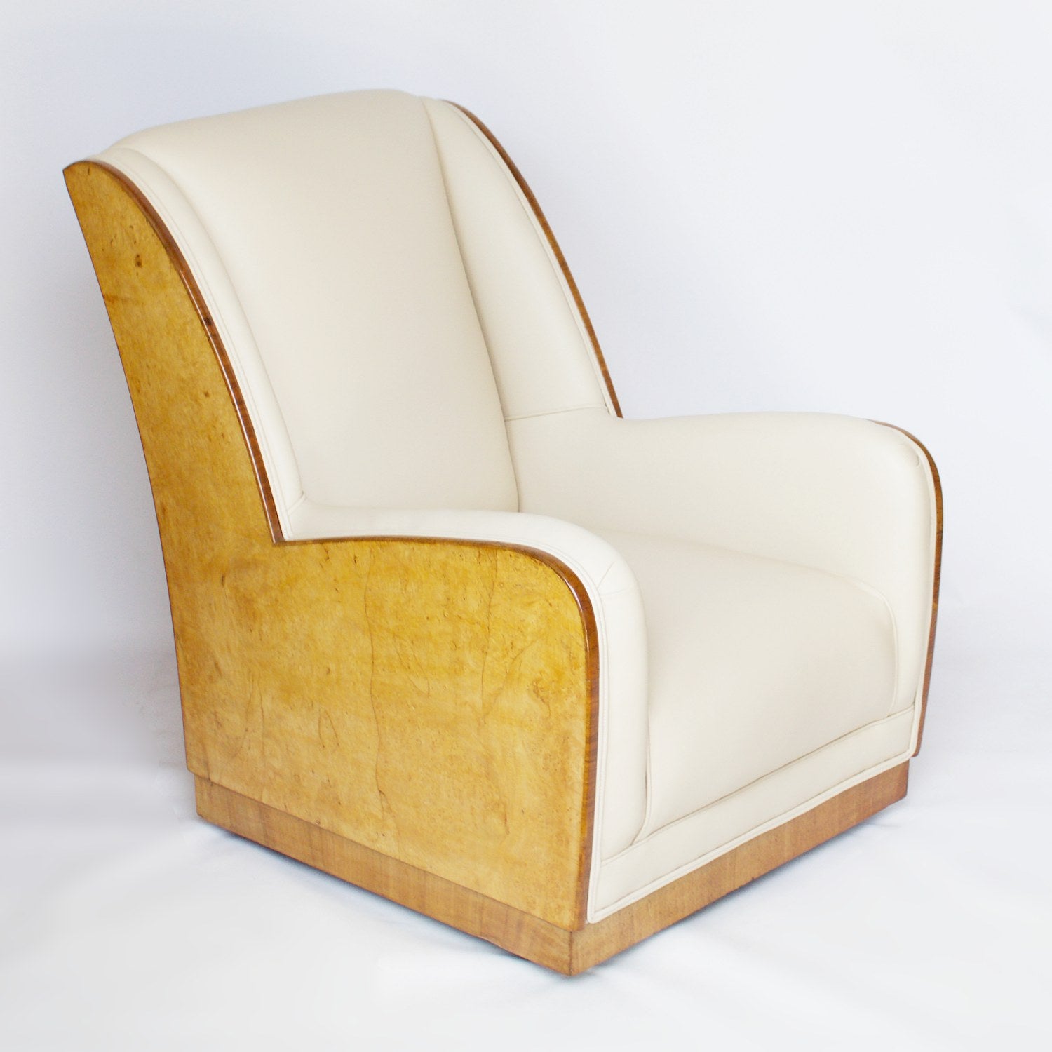 A French Art Deco Streamlined Lounge Chair Jeroen Markies Art Deco