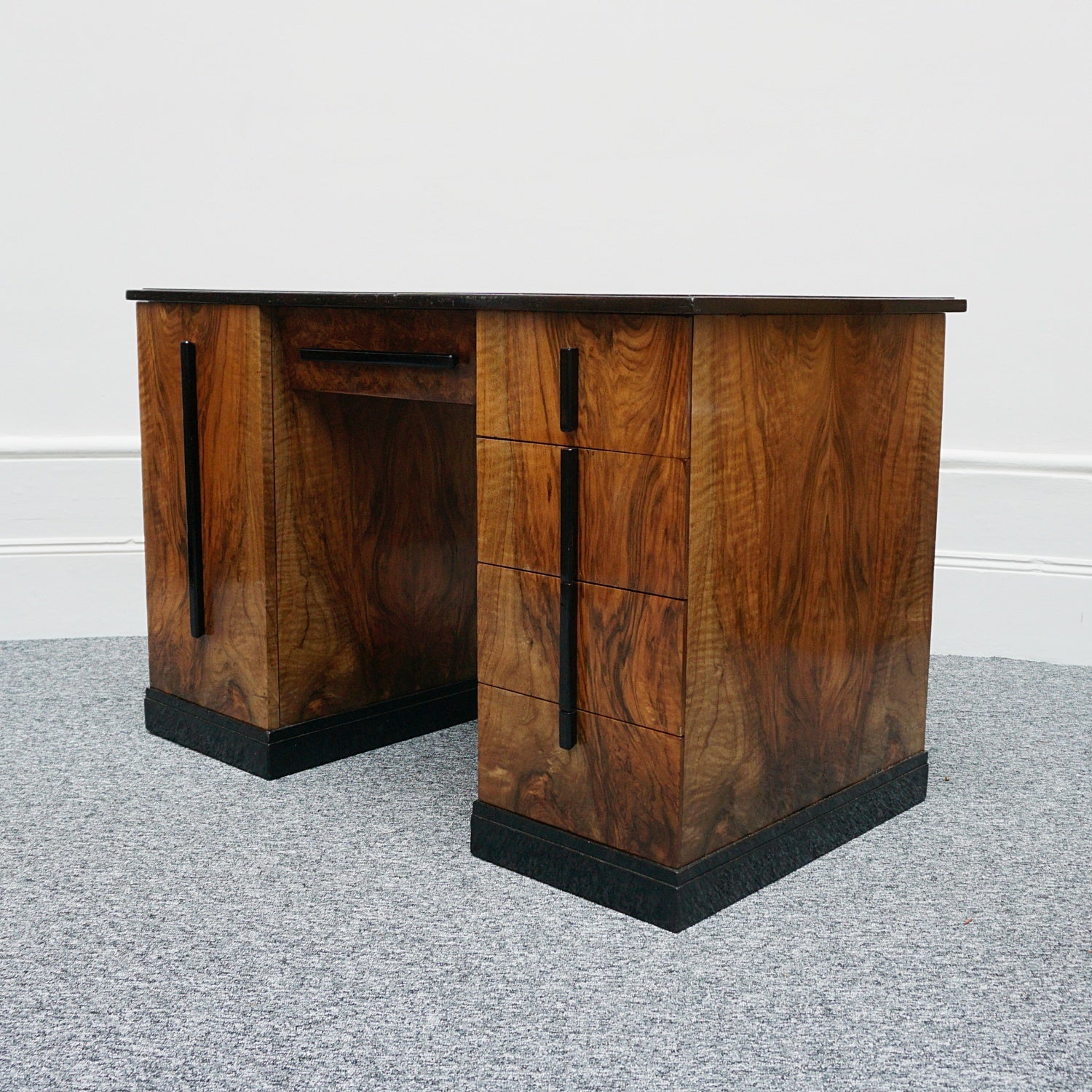 Art Deco Burr Walnut Writing Desk Circa 1930 - Jeroen Markies Art Deco 