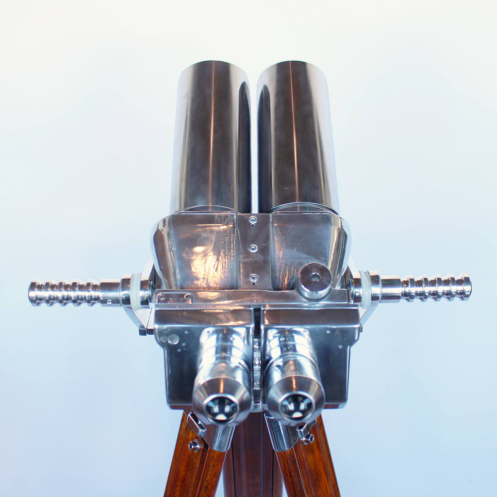 Art Deco 10x80 binoculars set over wood and metal Leica stand circa 1940 at Jeroen Markies 