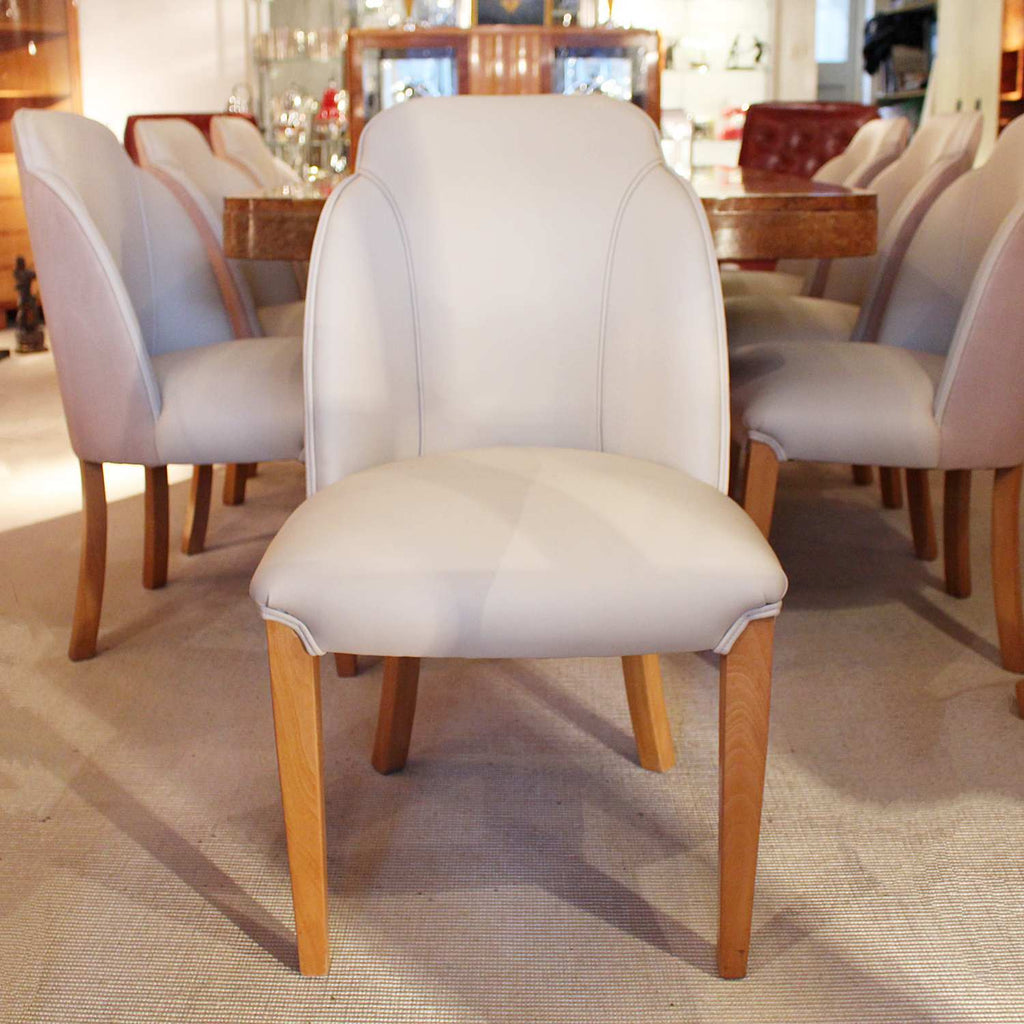 Art Deco dining table and 8 chairs in birds eye maple at Jeroen Markies