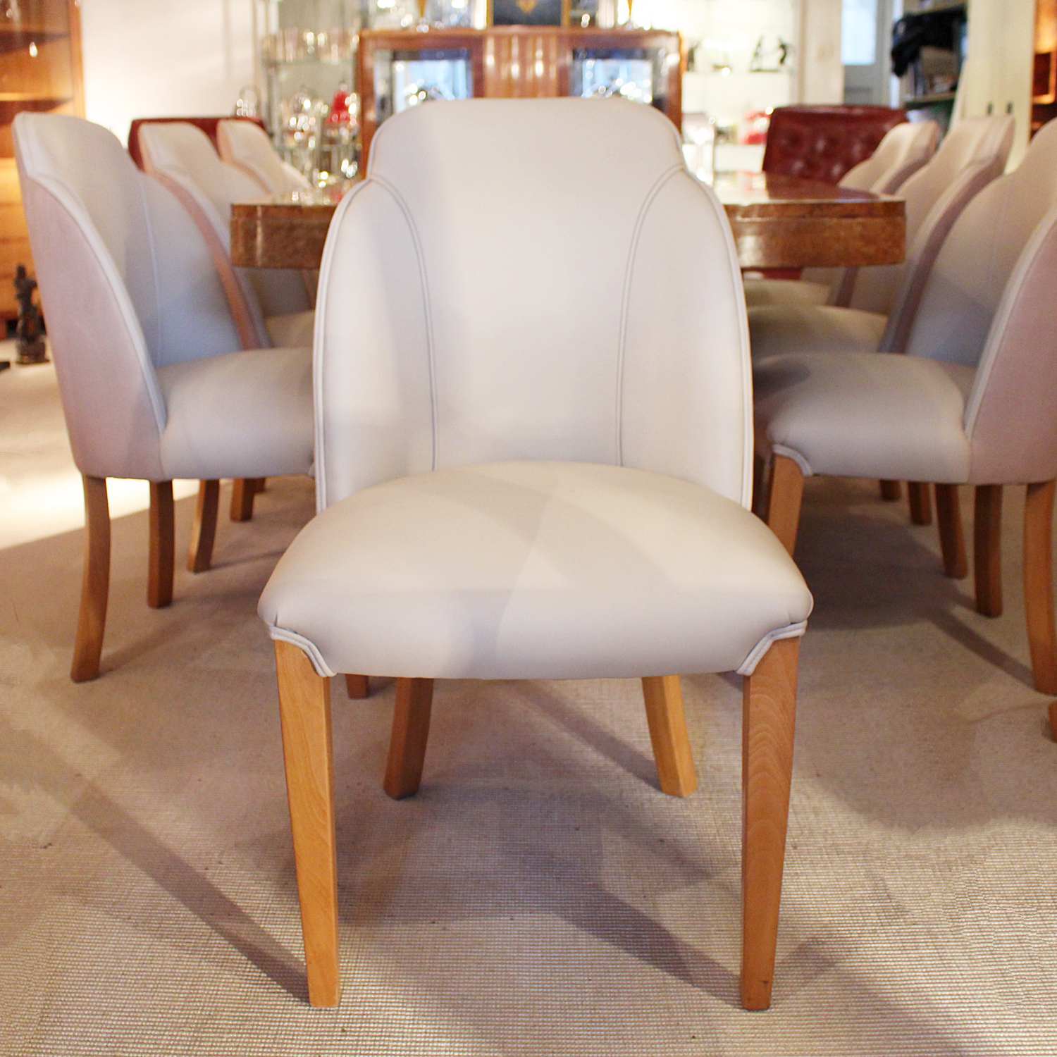 Art Deco dining table and 8 chairs in birds eye maple at Jeroen Markies