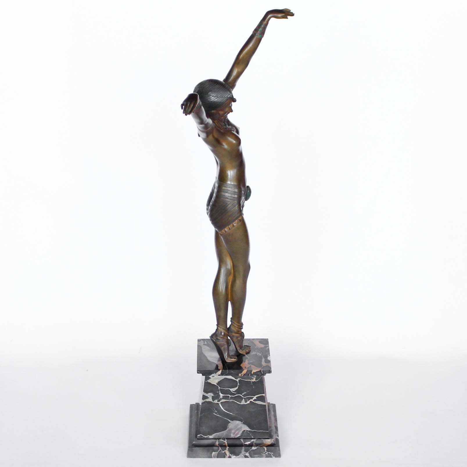 Cleopatra Art Deco Egyptian Dancer – Chiparus - Jeroen Markies Art Deco