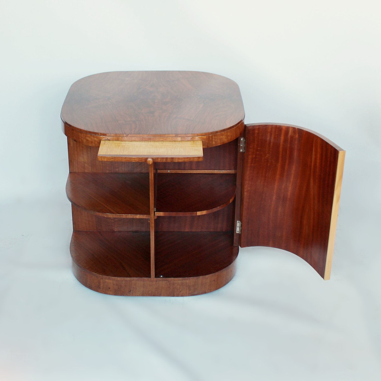 Heal's Art Deco library drinks table in walnut at Jeroen Markies