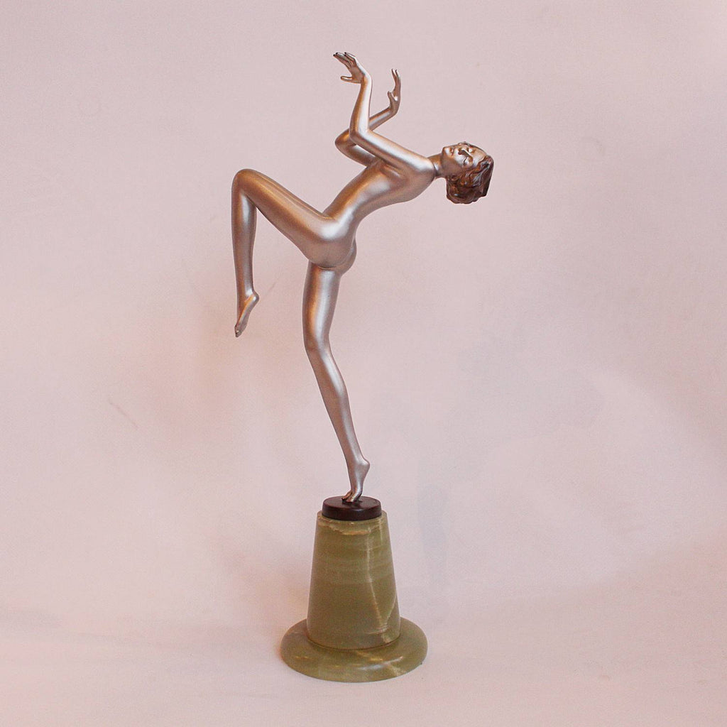 Art Deco dancer by Josef Lorenzl at Jeroen Markies