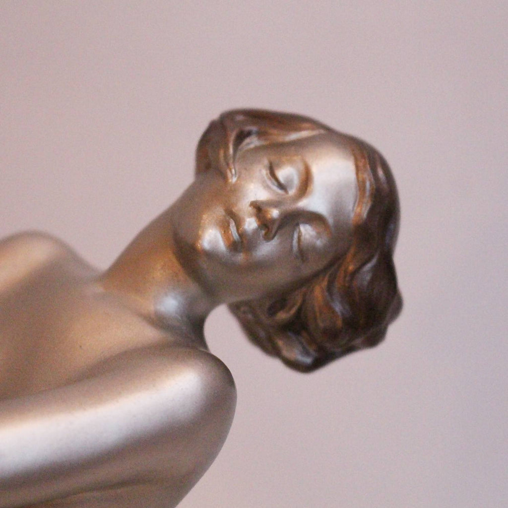 Art Deco dancer by Josef Lorenzl at Jeroen Markies