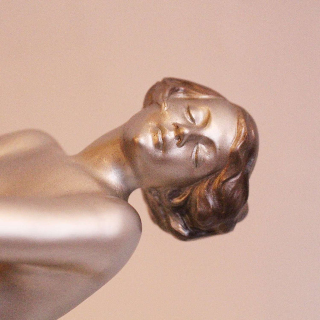 Art Deco dancer by Josef Lorenzl at Jeroen Markies