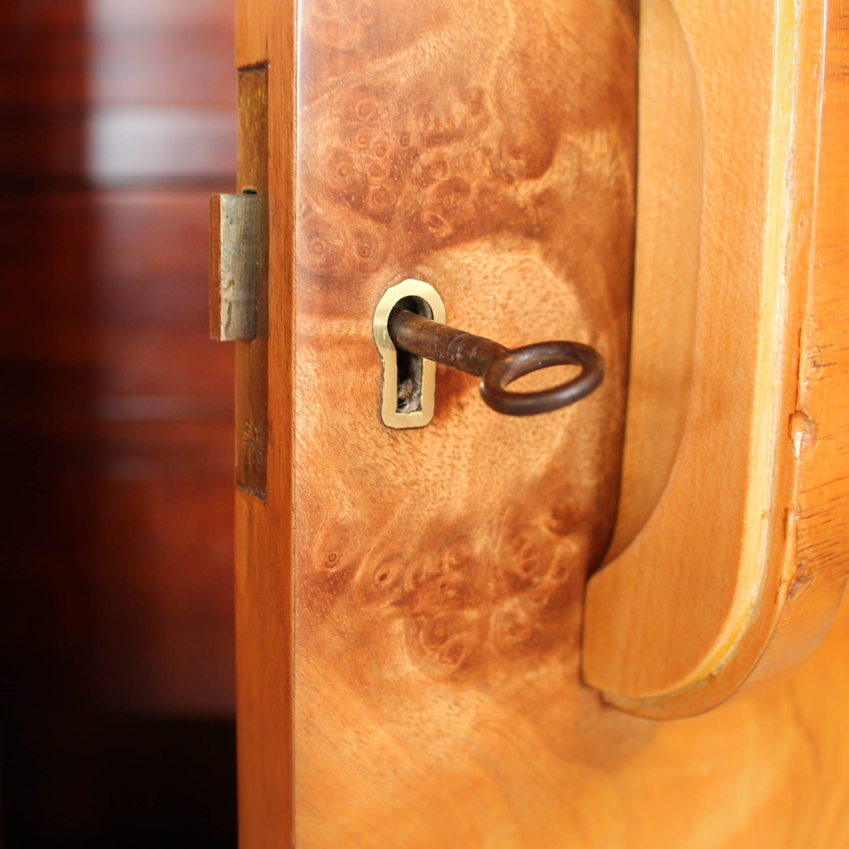 An Art Deco, walnut veneer sideboard by Harry & Lou Epstein at Jeroen Markies