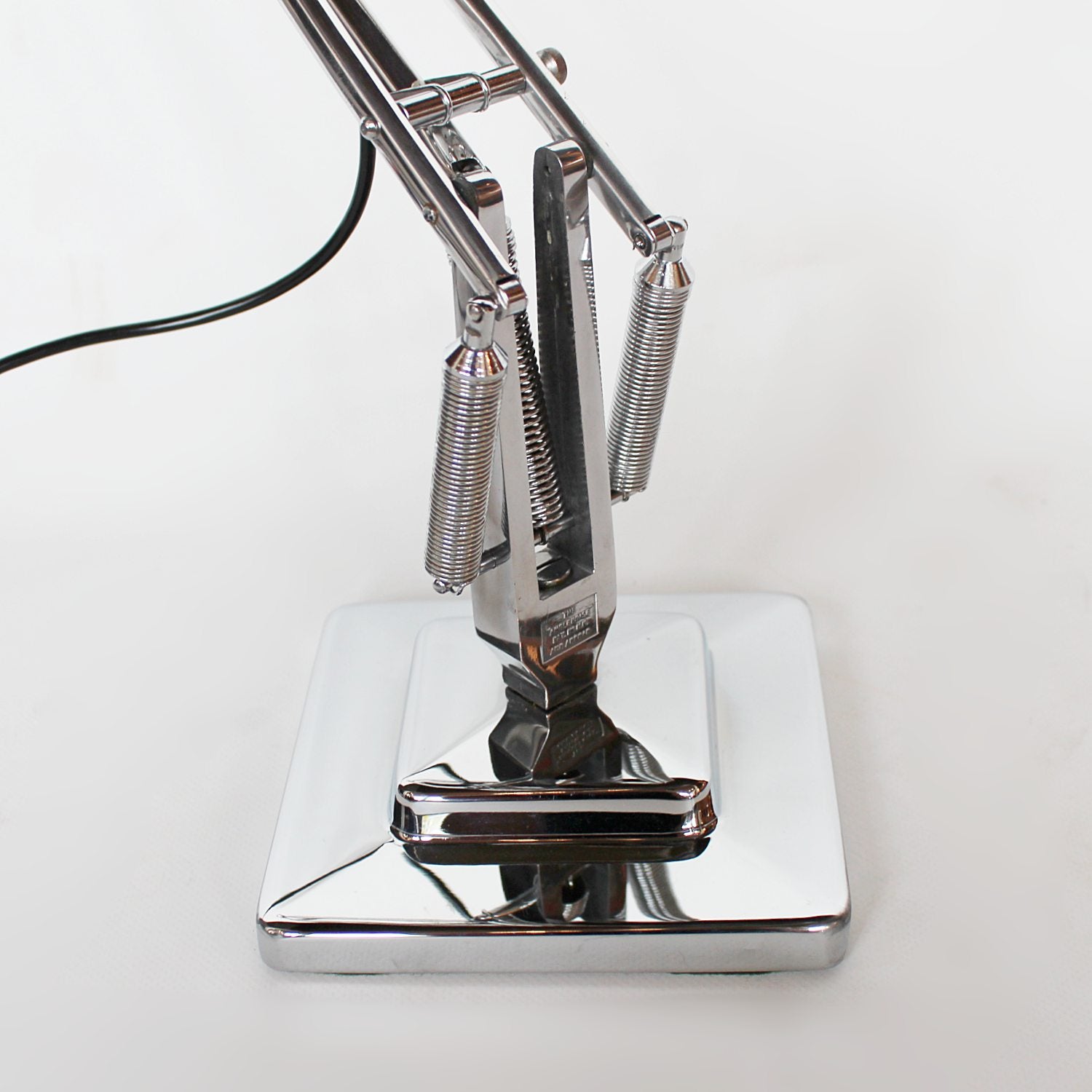 Art Deco Herbert Terry & Sons angle poise desk lamp at Jeroen Markies