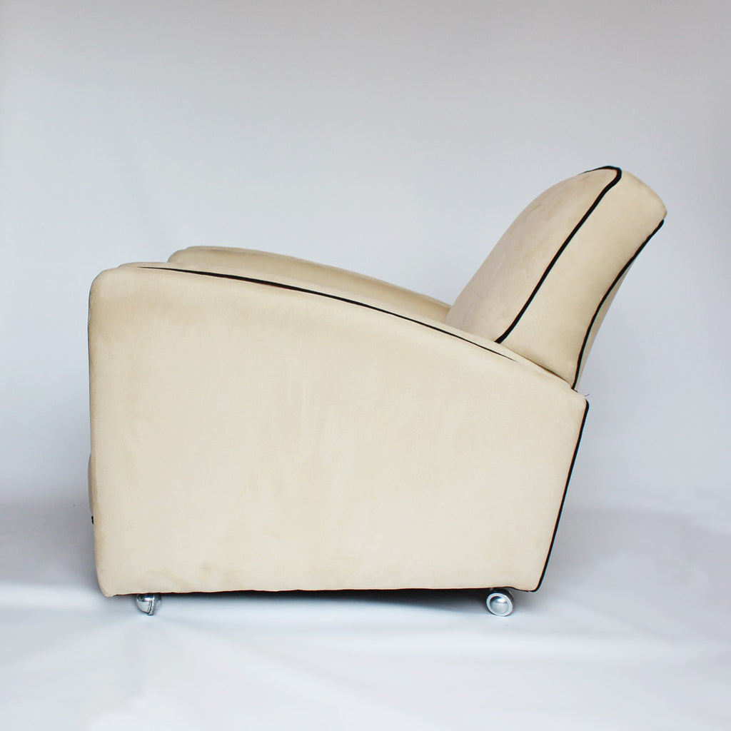 Art Deco streamline armchairs furniture at Jeroen Markies 