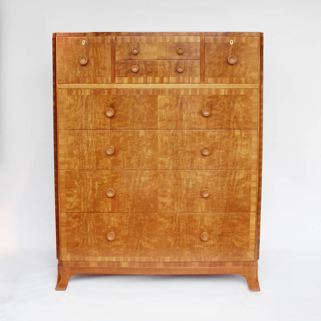 Art Deco chest of drawers attributed to Heal's of London at Jeroen Markies 