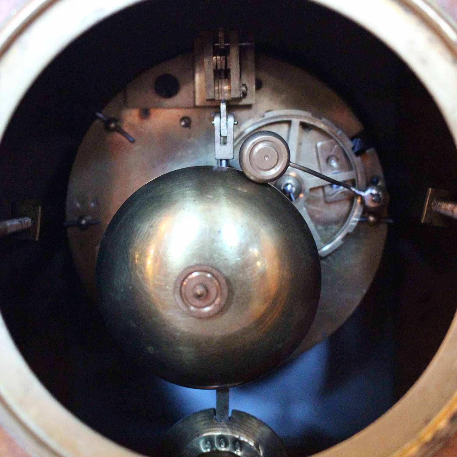 An Art Deco mantel clock in amboyna with metal face circa 1930 at Jeroen Markies 