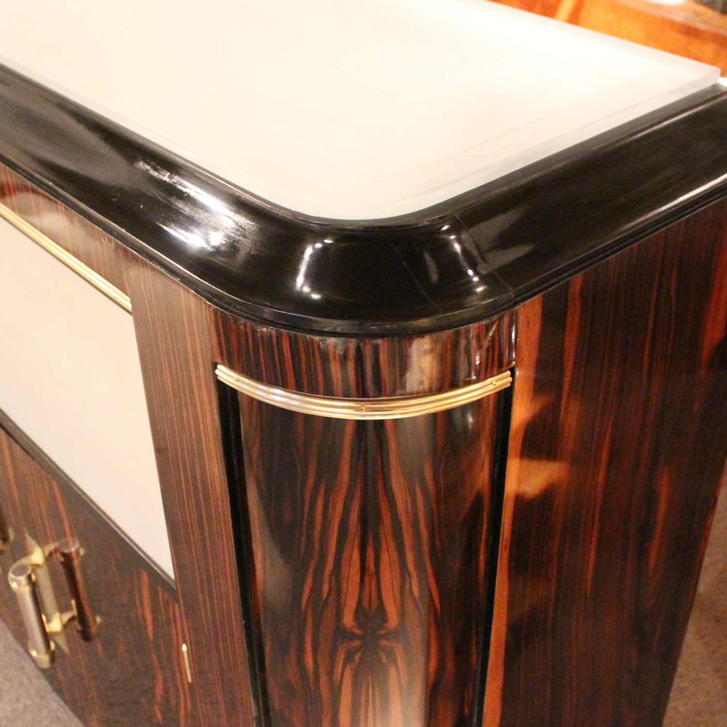 French Art Deco 1930's cocktail cabinet