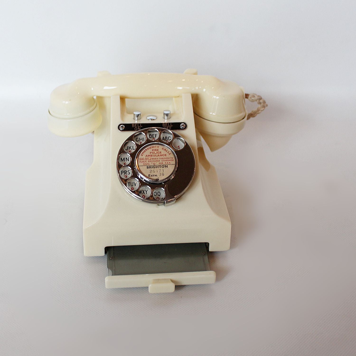GPO bakelite 1950s telephone in cream at Jeroen Markies