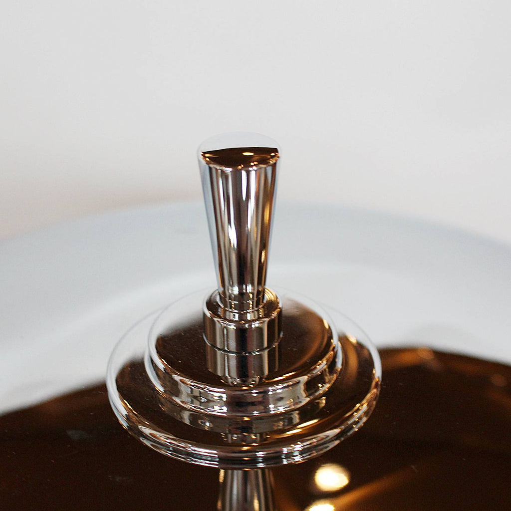 Art Deco lamp in bakelite and chromed metal at Jeroen Markies