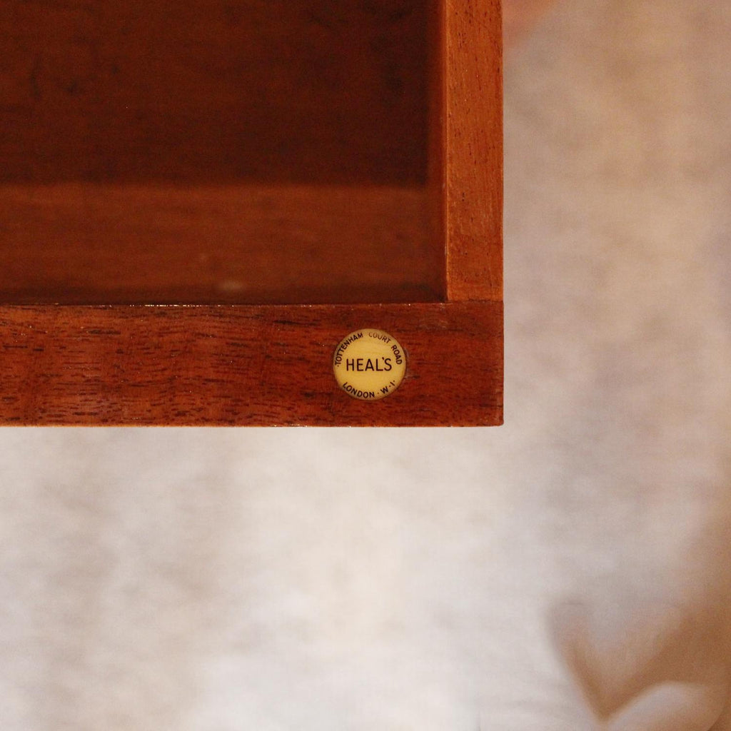 Art Deco desk by Heals of London at Jeroen Markies