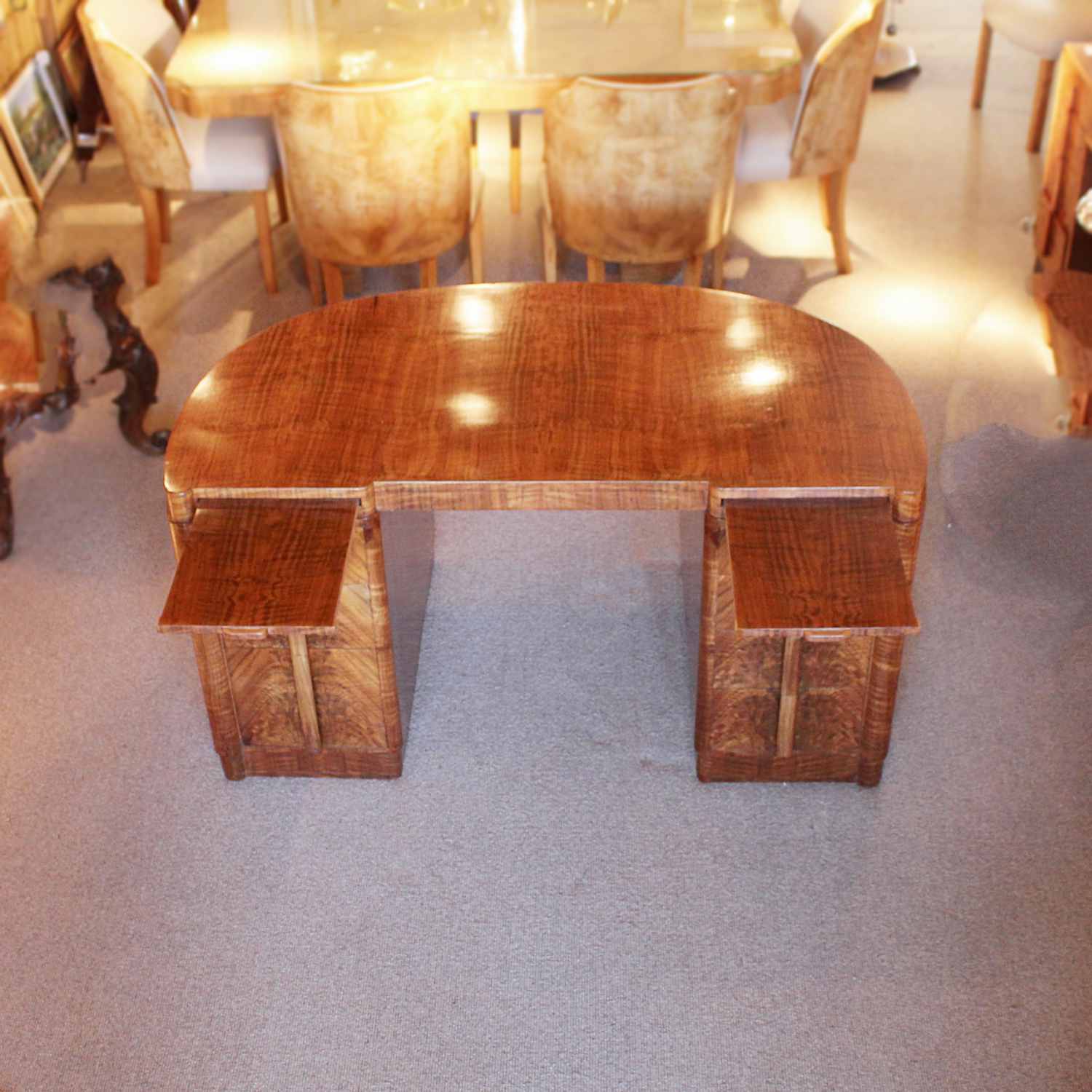 Art Deco desk with integral slides and curved corners at Jeroen Markies