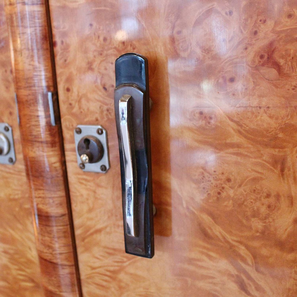 Art Deco double wardrobe circa 1930 at Jeroen Markies