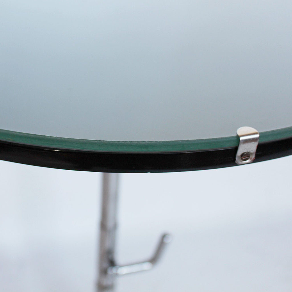 Art Deco extendable side table in ebonised wood and chromed metal at Jeroen Markies