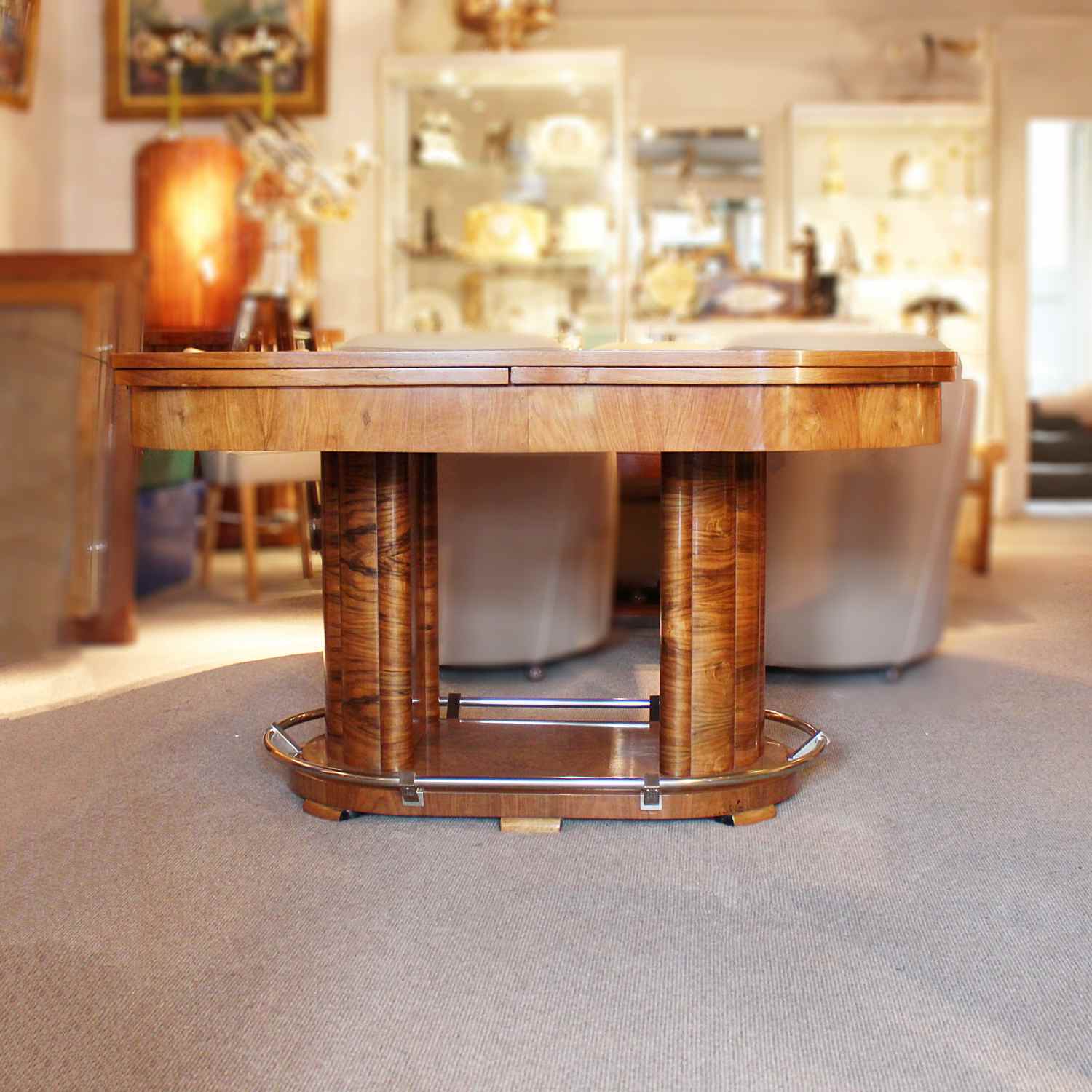 Louis Sognot Art Deco extending table at Jeroen Markies