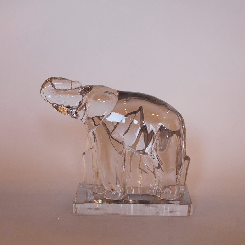Art Deco glass elephant paperweight circa 1930