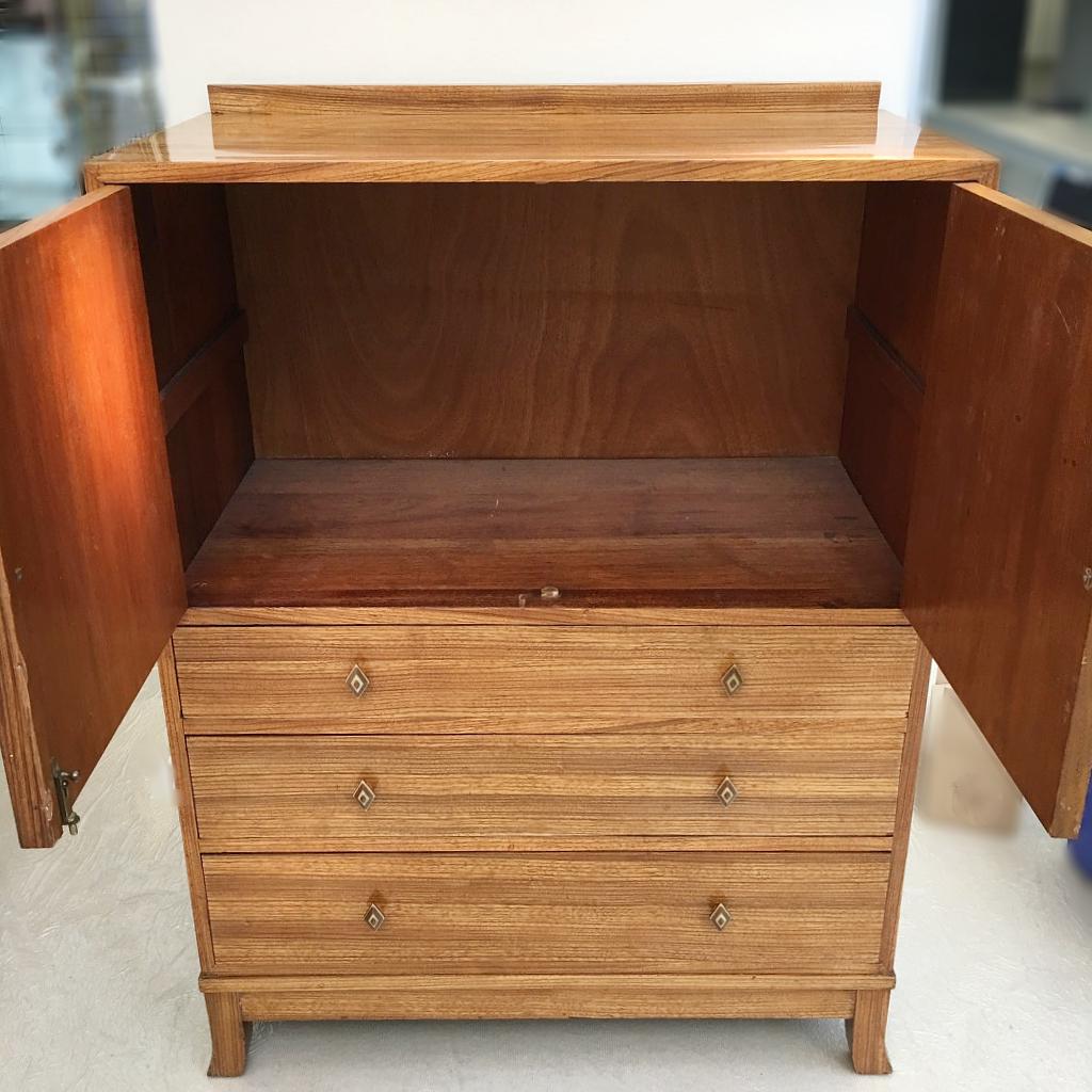Art Deco cabinet 