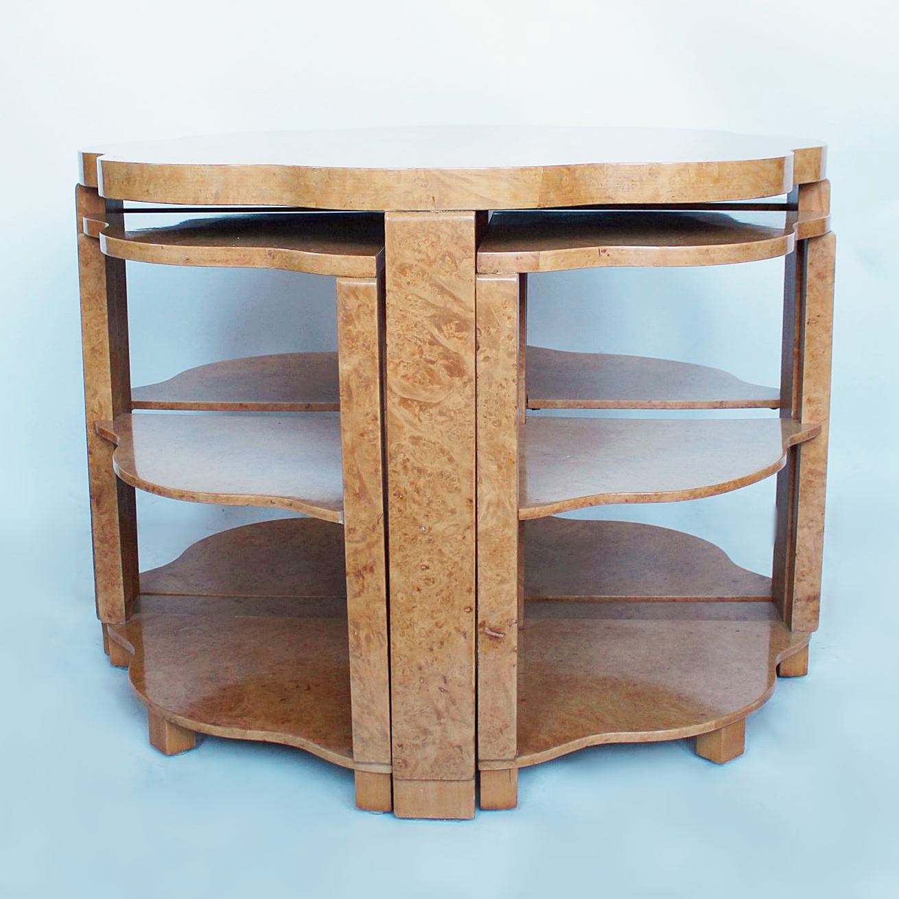 Epstein Art Deco nest of tables in burr walnut at Jeroen Markies Art Deco